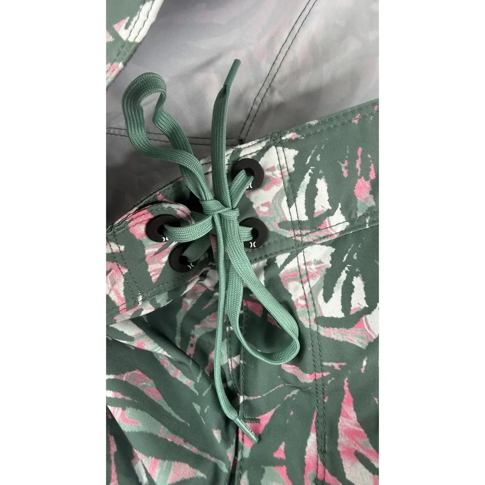 Hurley swim trunks, drawstring, green and pink leaf aop, Men's 34